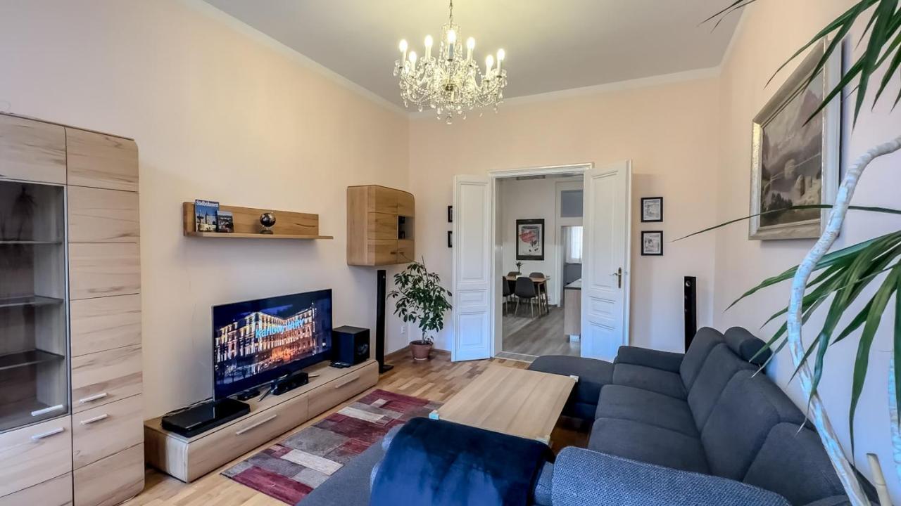 Apartment Bohemia Карловы Вары Экстерьер фото