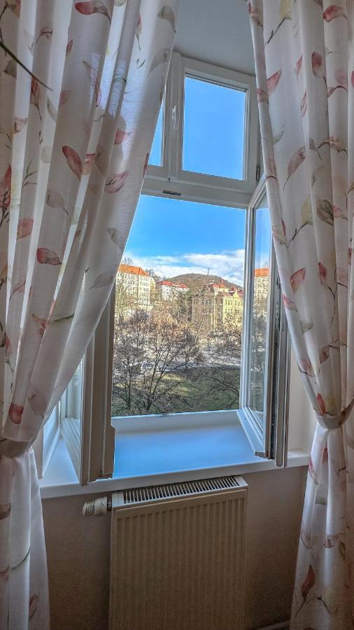 Apartment Bohemia Карловы Вары Экстерьер фото